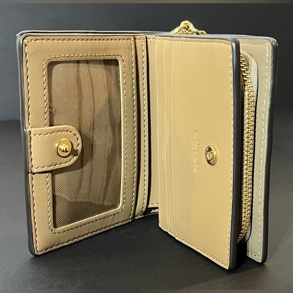 COACH Snap Wallet “Gold/Mushroom Multi” Patchwork and Snake Print - Picture 7 of 9